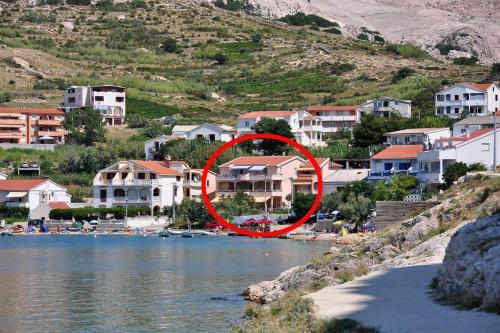 Apartment Metajna 6503e