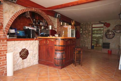 Apartment Metajna 6369b