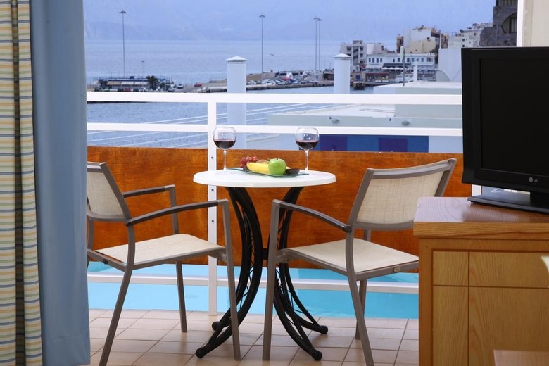 Coral Hotel
