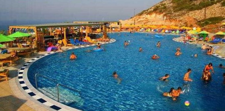 Hotel Eri Sun Village