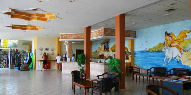 Hotel Eri Sun Village