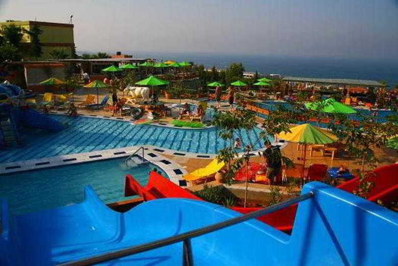 Hotel Eri Sun Village