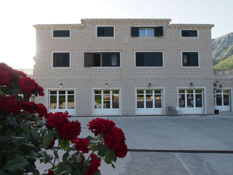 Apartamentos Guest House Dubelj
