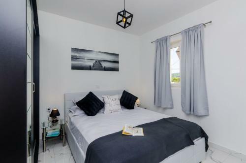 Mata Family Apartments