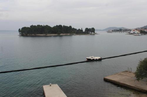 Apartments By The Sea Preko (ugljan) - 8515