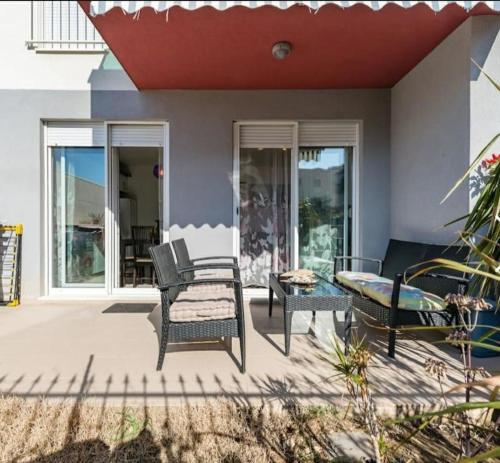 Apartments With A Parking Space Podstrana (split) - 14934