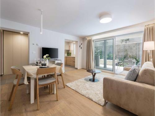 One-bedroom Apartment In Plomin