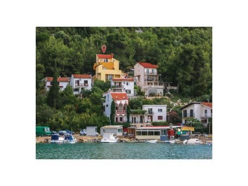 One-bedroom Apartment In Ploce