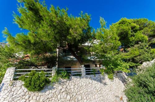 Apartments By The Sea Pisak (omis) - 2802