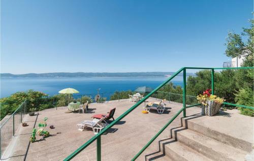 Holiday Home Pisak With Sea View 05