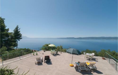 Holiday Home Pisak With Sea View 05