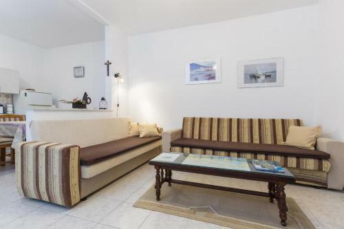 Holiday House With A Parking Space Kasic (sibenik) - 11079