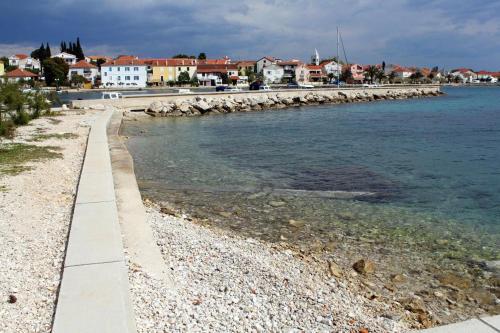 Apartment Petrcane 3283a