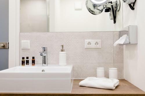 Hotel Restaurant Zwergschl�sschen