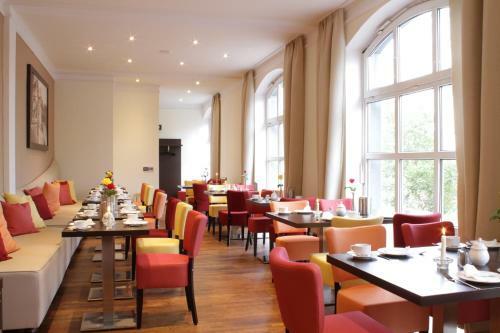 Hotel Restaurant Zwergschl�sschen