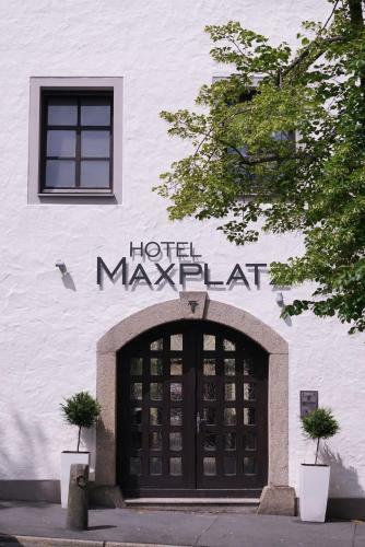 Hostal Hotel Maxplatz