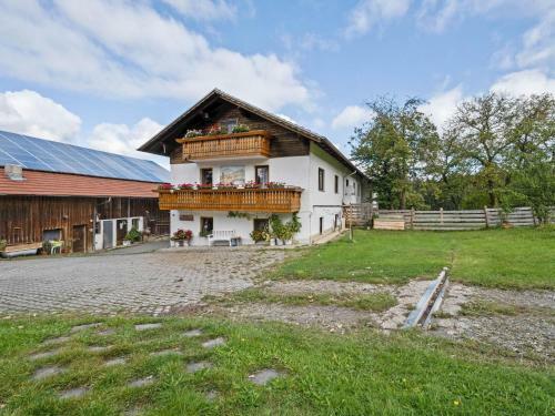 Nice Apartment With Balcony In The Bavarian Forest