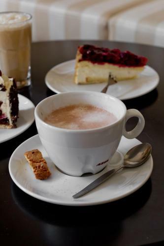 Hostal Hotel Restaurant Kromberg