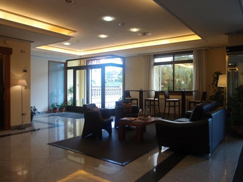 Avion Vigo By Bossh Hotels