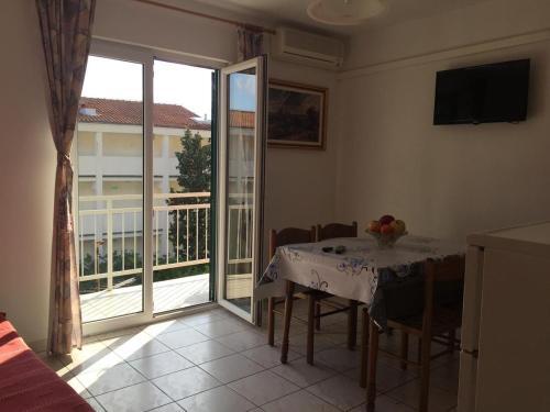Apartments With A Parking Space Orebic (peljesac) - 15086