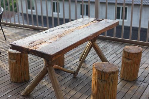 Hostal Yunzhongshanju Gesthouse