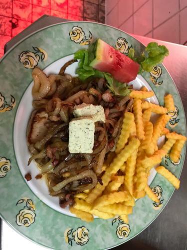Hostal Hotel Gasthof Stern