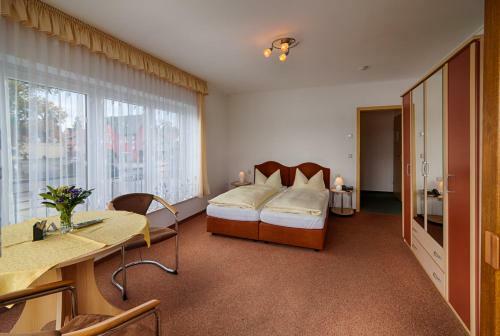 Hostal Elbterrassen Zu Brambach