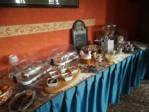 Hostal Hotel L�wenhof