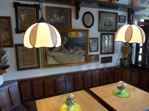 Hostal Hotel L�wenhof
