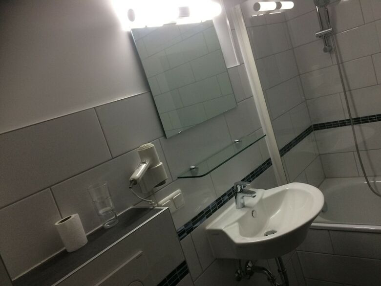 Hostal Hotel Zum Schnackel