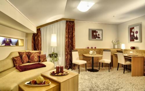 Hotel Neuh�usl Superior