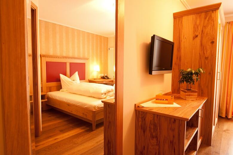 Hotel & Gasthof L�wen