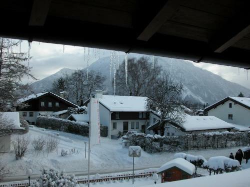 Zum Hirschhaus Hotel-restaurant