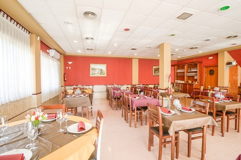 Hostal Torremirona