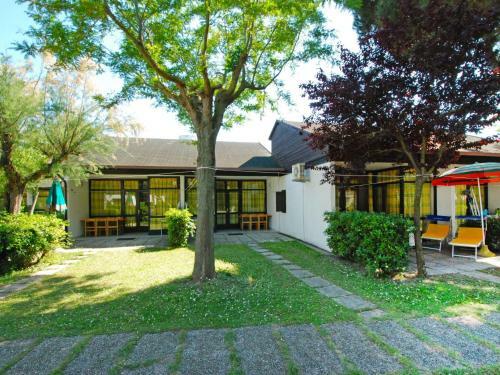 Holiday Home Ravenna Casalborsetti 1