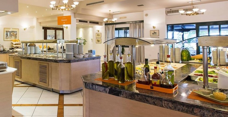 Hotel Chrissi Amoudia