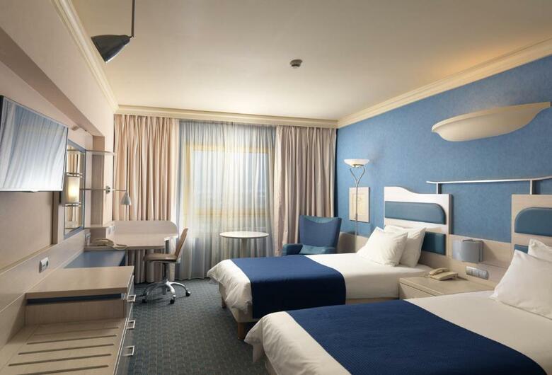 Hotel Holiday Inn Athens Airport
