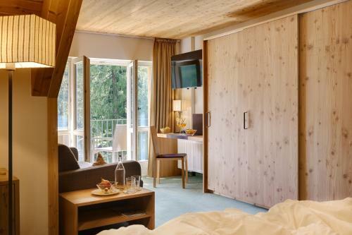 Hotel Seehaus - Mountain Lake Resort