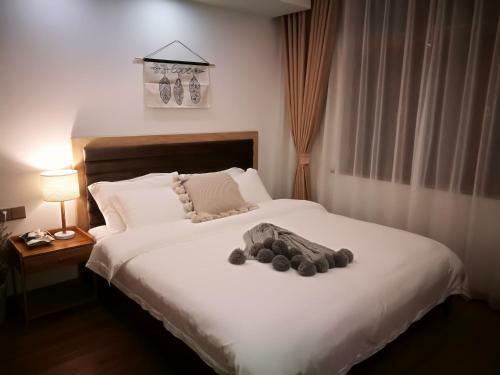 Dongjiang Lake Mountain Mist Inn