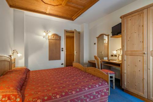 Family Hotel La Perla