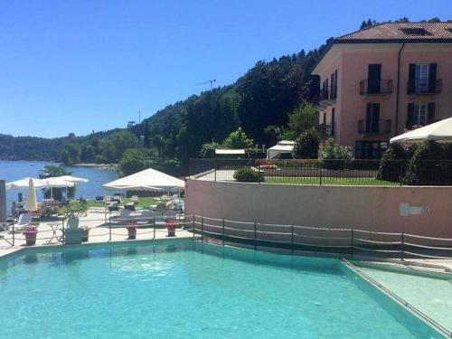 Elegant Apartment Located On Lake Maggiore