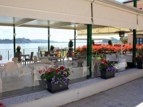 Elegant Apartment Located On Lake Maggiore
