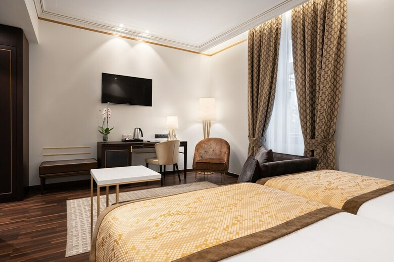 Aurea Legends By Eurostars Hotel Company
