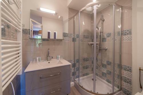Hotel H�tel Au Coq Dort Spa