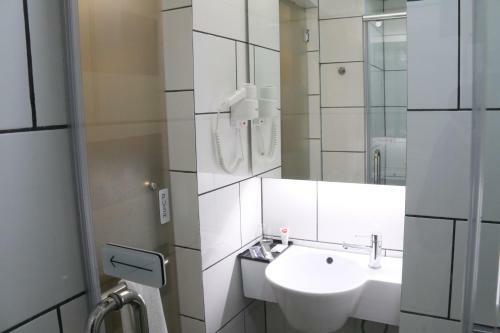 Tune Hotel Kuala Lumpur - Pwtc