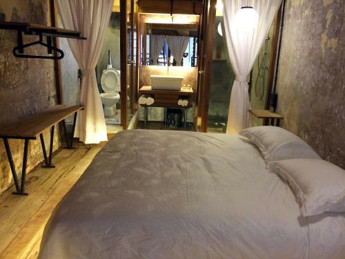 Hostal Rimba Hang Kasturi Villa