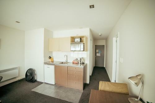Airport Delta Motel