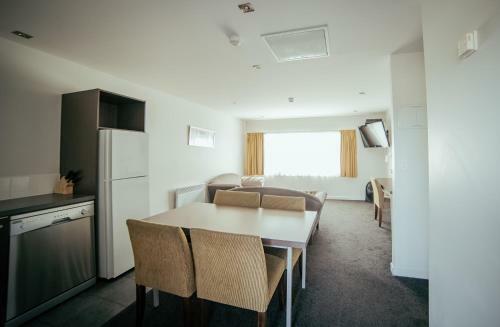 Airport Delta Motel