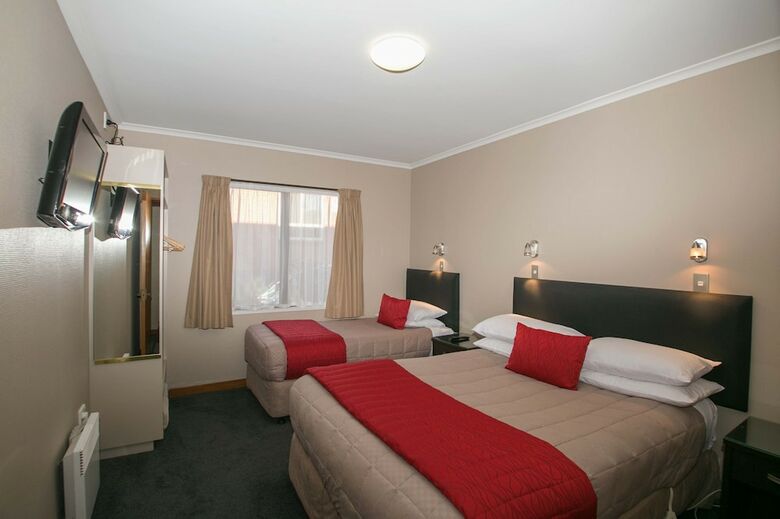 Allan Court Motel