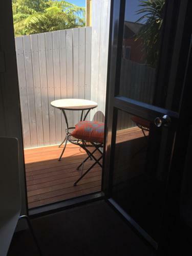 Lakeside City Apartments - Penthouse And Studio